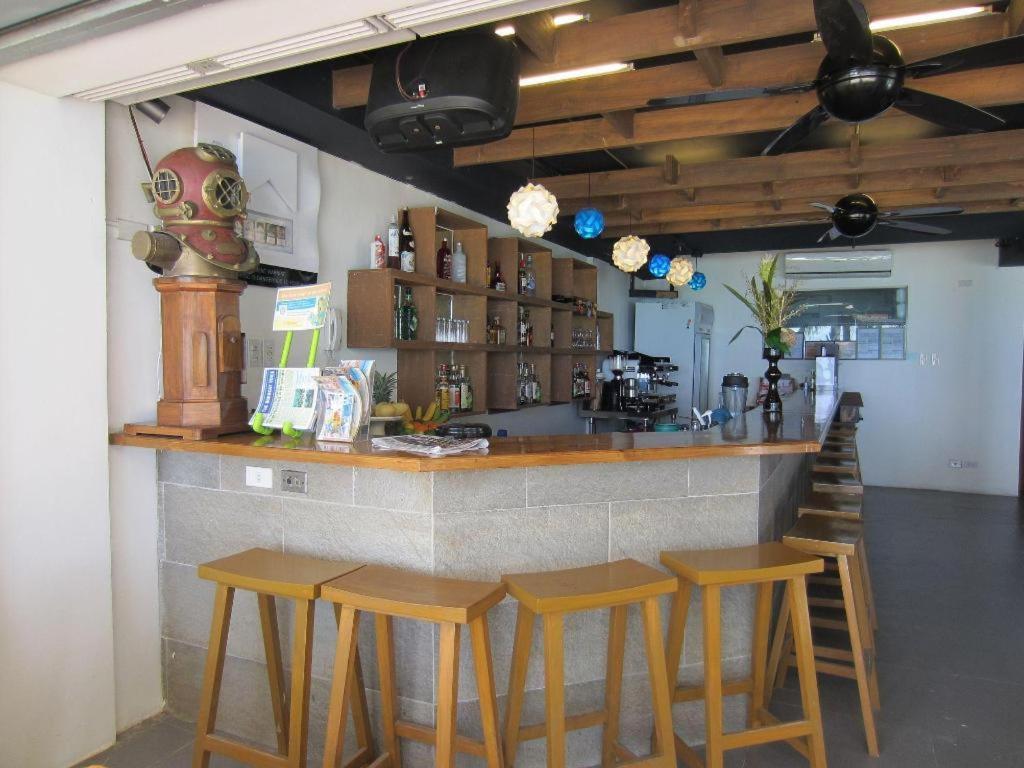 B Pod Hotel Manoc-Manoc Bagian luar foto