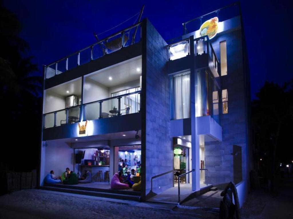B Pod Hotel Manoc-Manoc Bagian luar foto