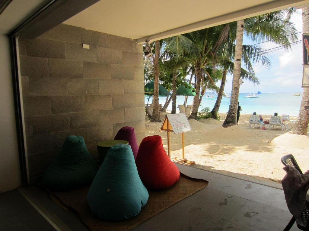 B Pod Hotel Manoc-Manoc Bagian luar foto