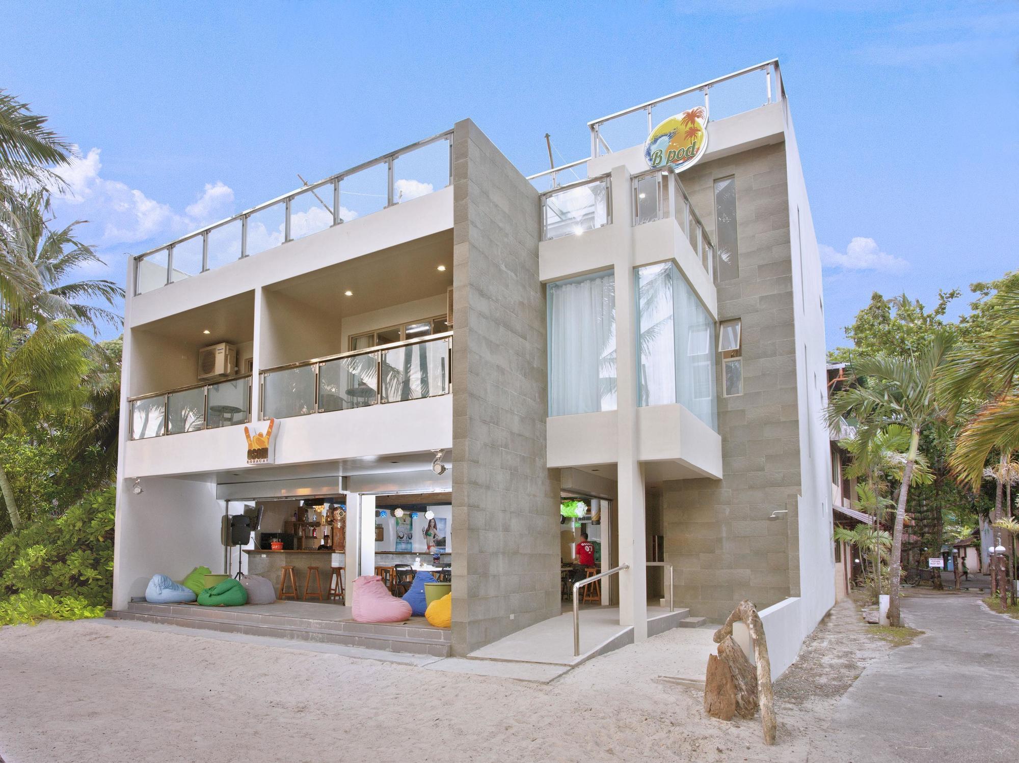B Pod Hotel Manoc-Manoc Bagian luar foto